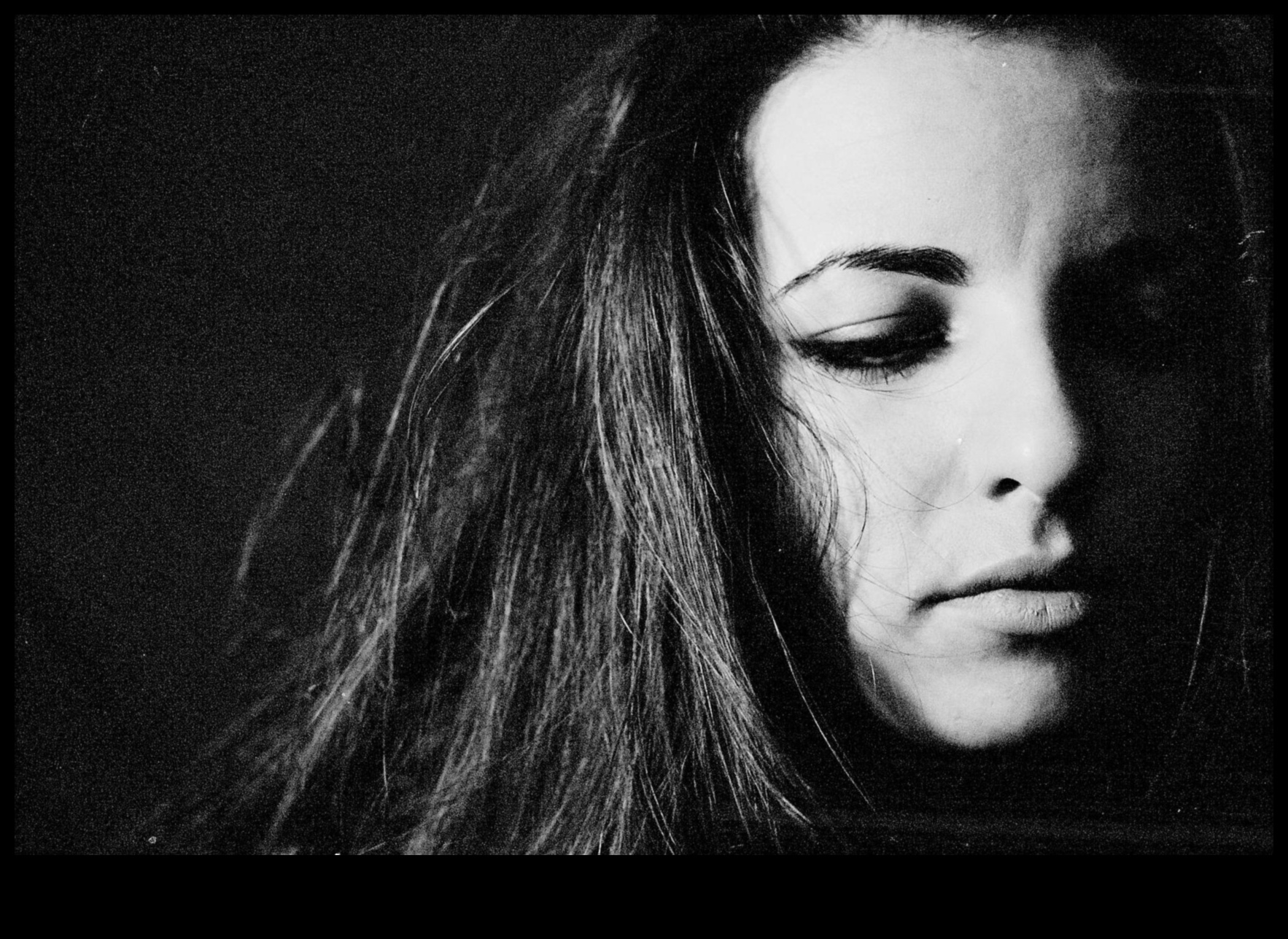 أبيض وأسود كلاسيكي خالد 4 ديكور باللونين الأبيض والأسود للأناقة الخالدة