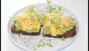 ارفع مستوى تغذيتك: انغمس في مجموعة وصفاتنا الصحية