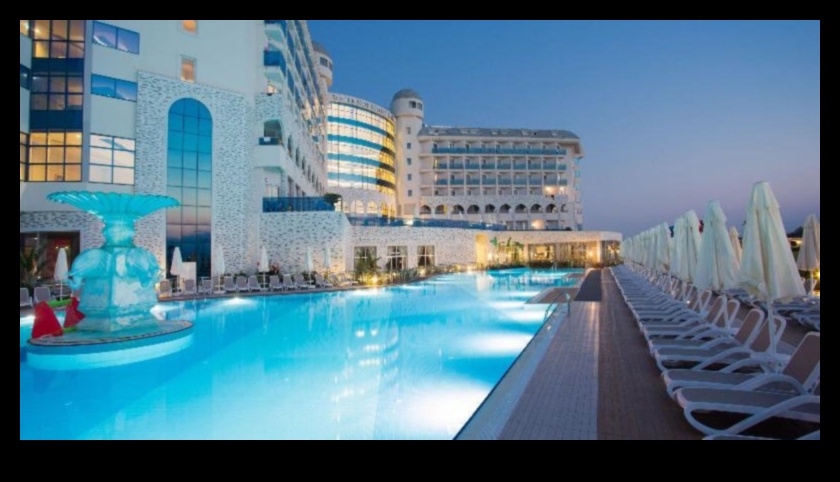 العافية بجانب الماء: تمارين في الهواء الطلق على طول الواجهات البحرية الجميلة